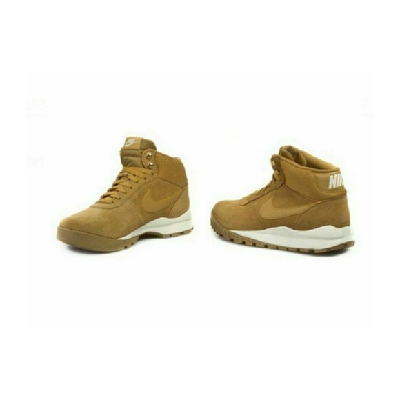 Nike Hoodland Suede Hi Top Mens Shoe Haystack Light Brown 654888-727 NEW Multi - Picture 6 of 7